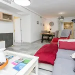 Piso Sobre El Mar