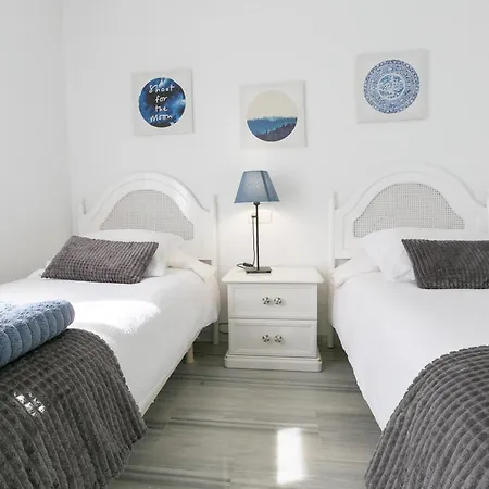 Piso Sobre El Mar * Τορρεμολίνος