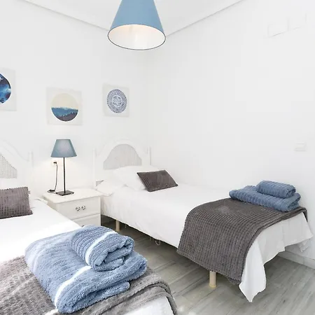 Apartamento Piso Sobre El Mar